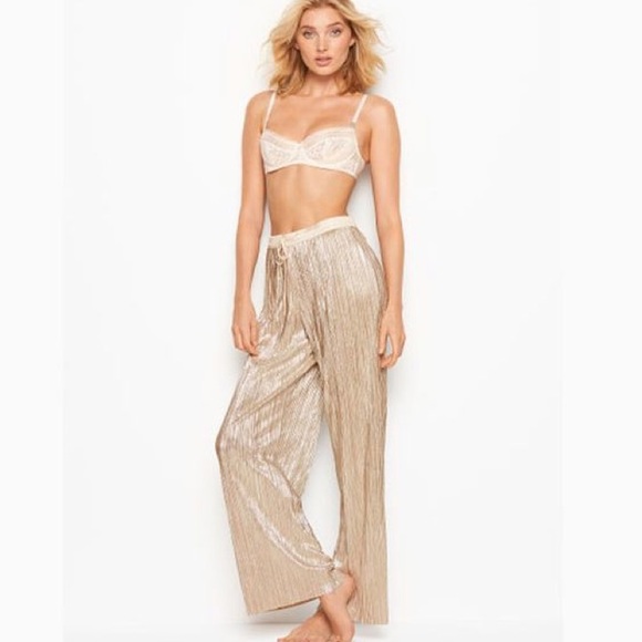 NWT Victoria Secret Shine Pleat Gold Pajama Set🌟 - Picture 3 of 4